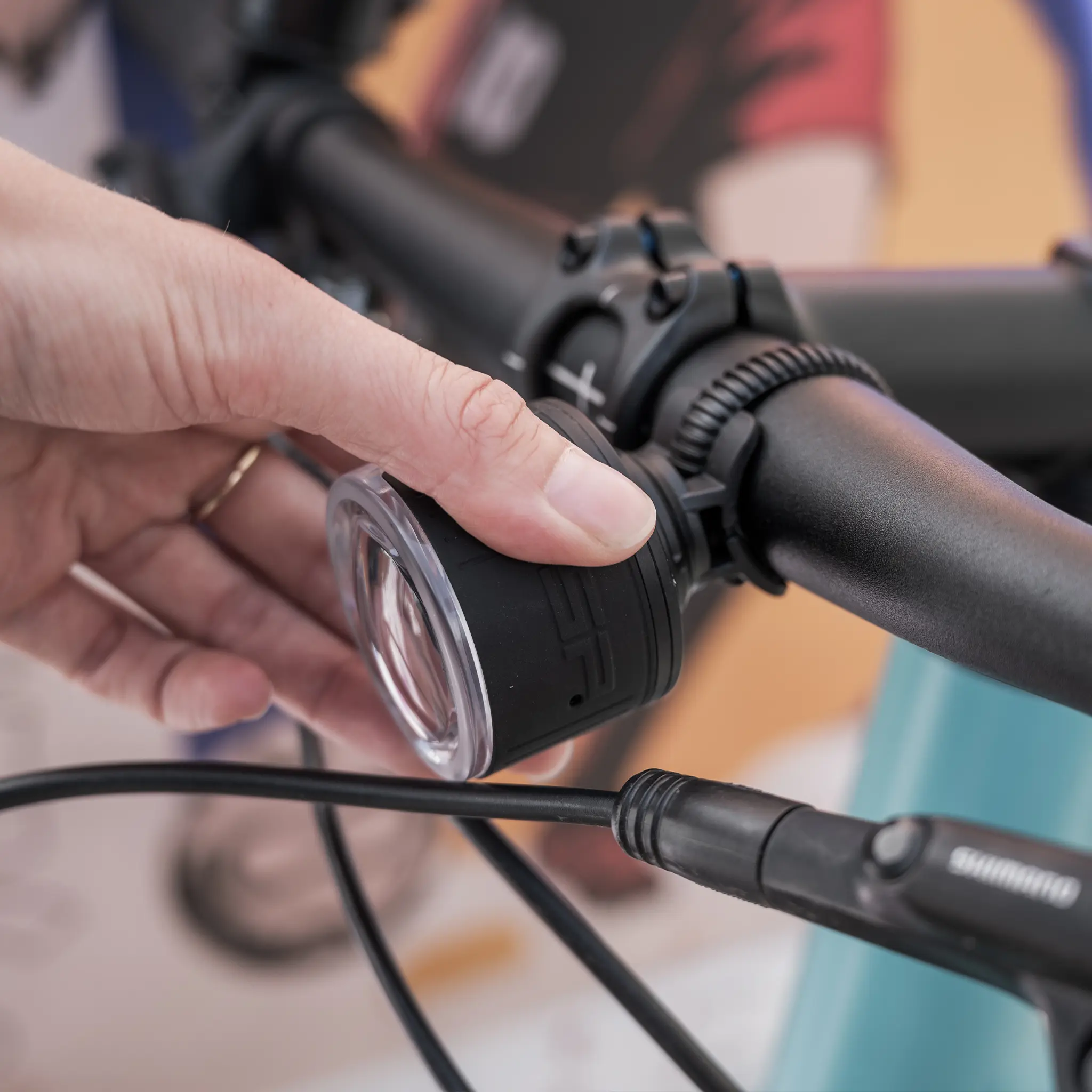 Bike Front Light 270 - Image 3