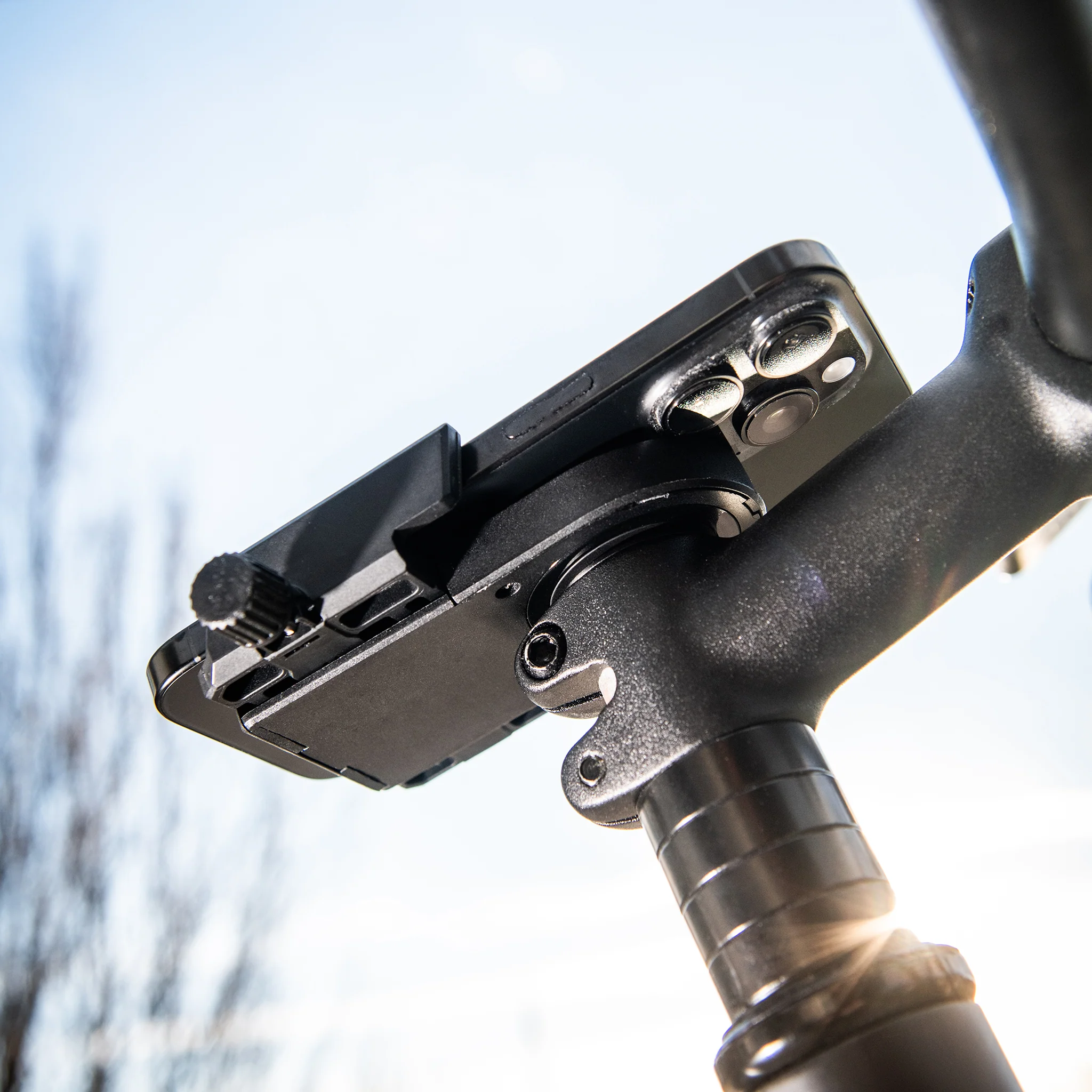 E-Cap Universal Charging Phone Clamp - Image 6