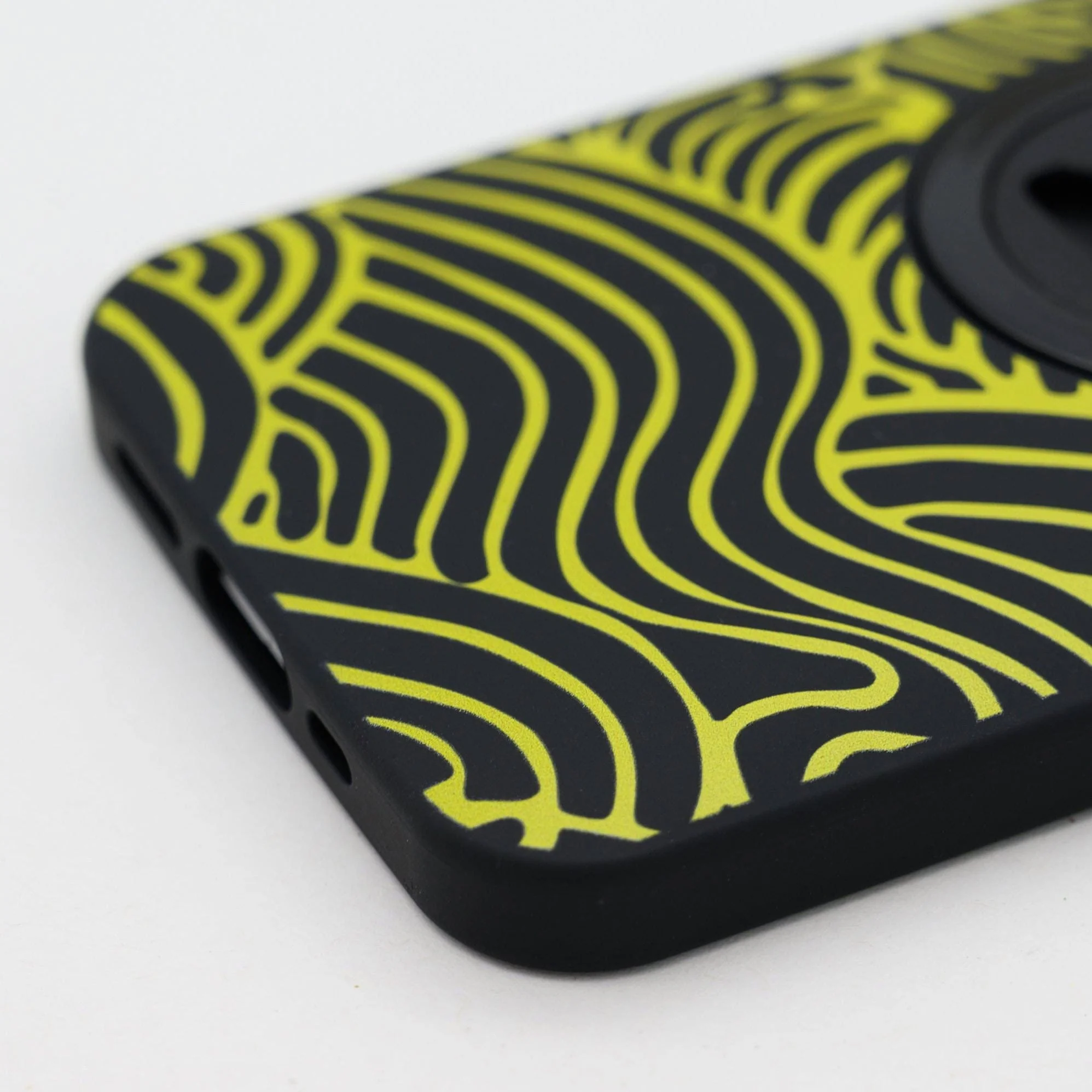 Edition Phone Case - Waves (Yellow) - Image 2