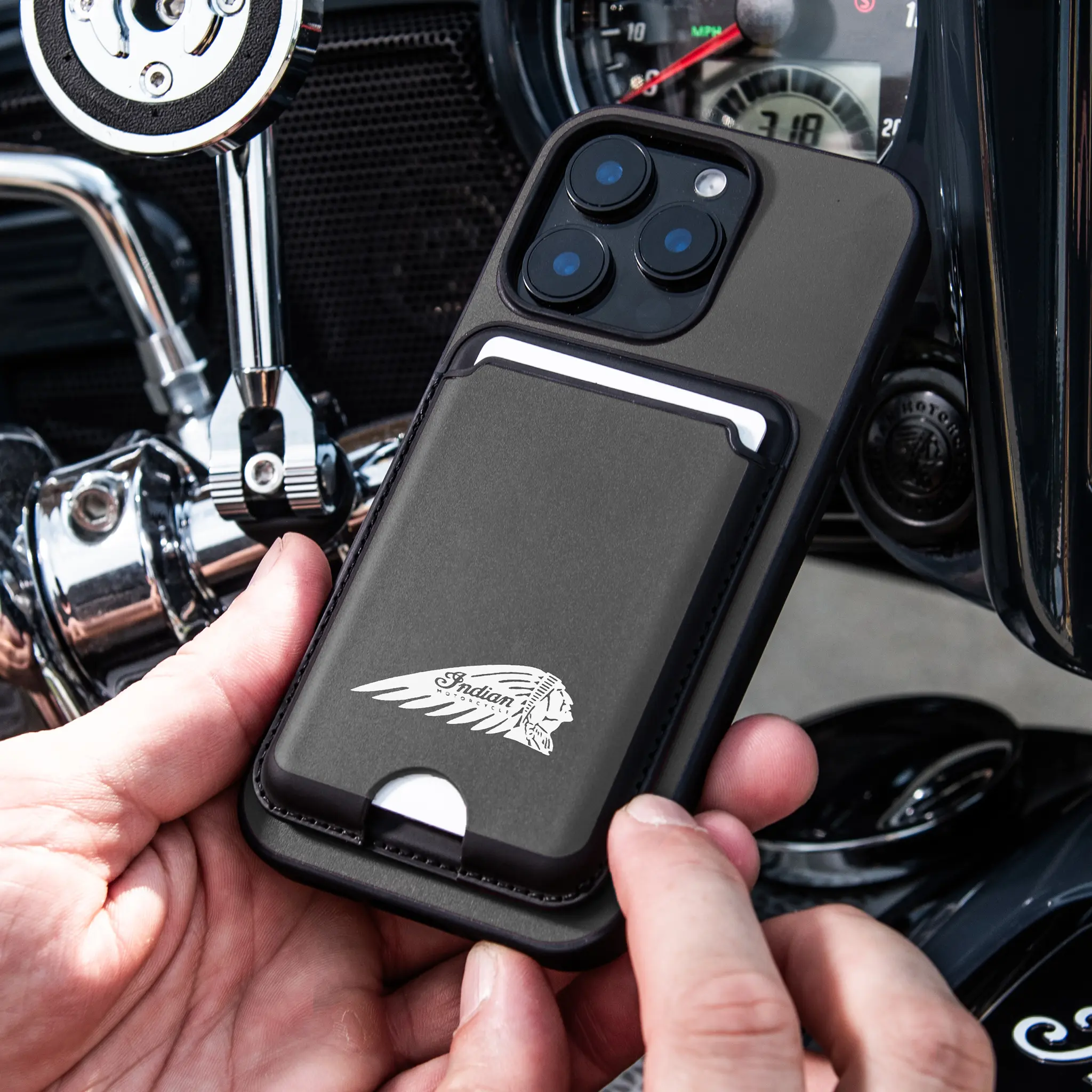 Indian Motorcycle Card Wallet - Image 4