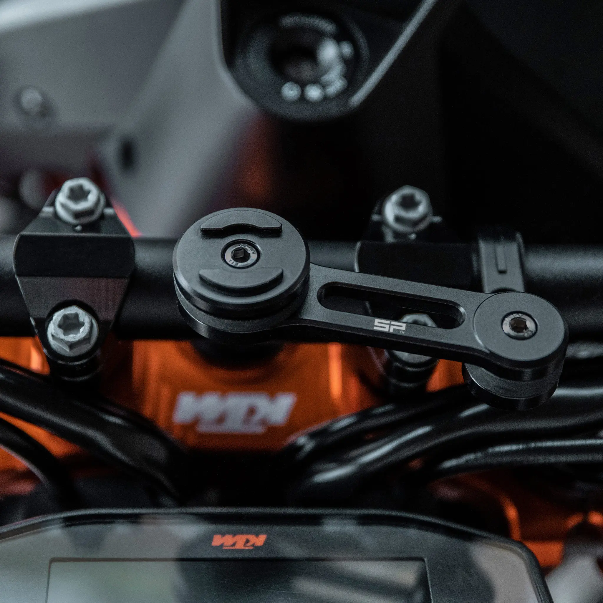 Moto Bundle - Uni - Image 2