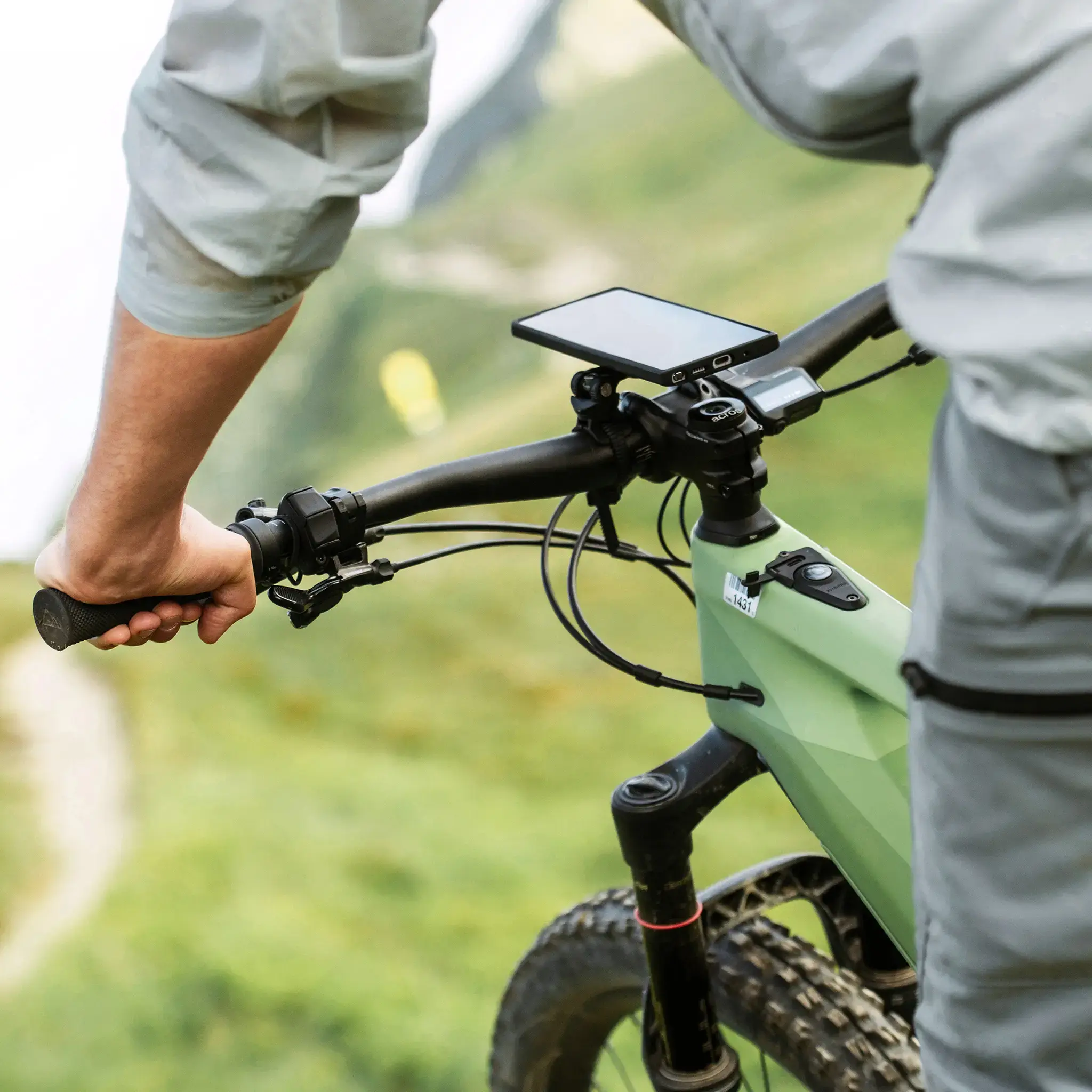 Universal Bike Mount - Image 7